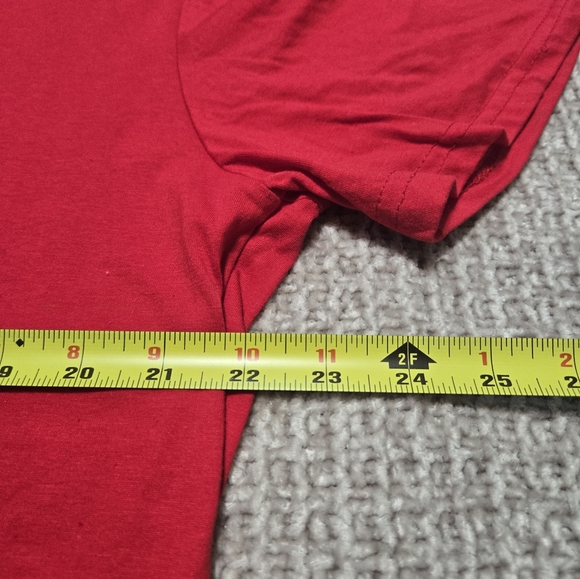 NWT Home Alone Christmas T-Shirt Size Men's Large - Picture 5 of 5